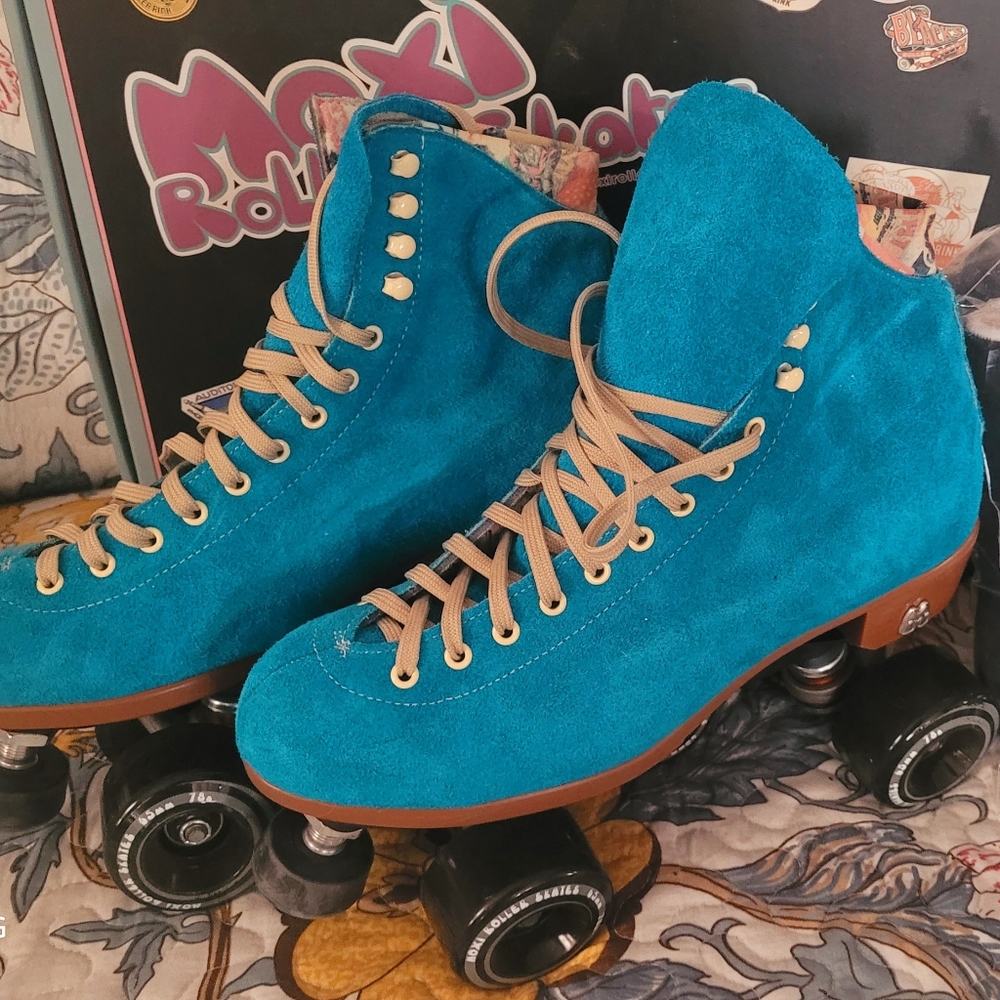 Riedell Moxi Lolly Roller Skates